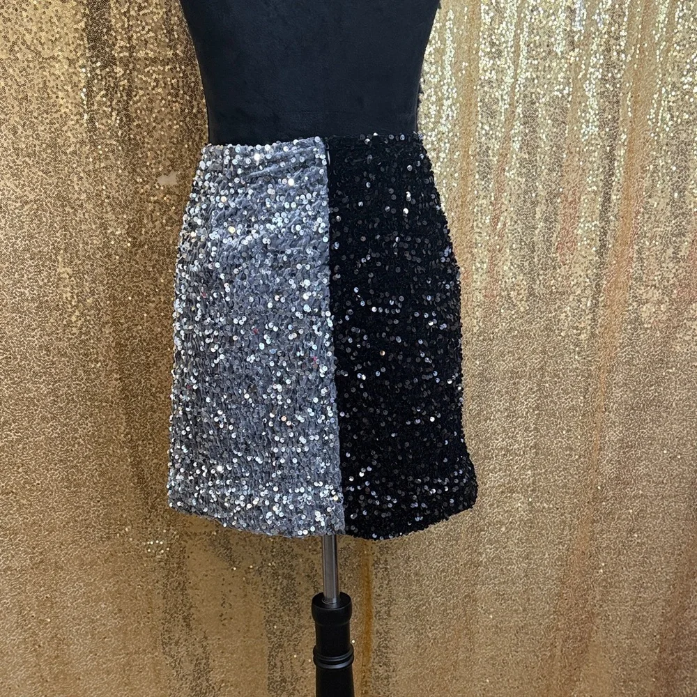 Nasty Gal Sequin Us Over Two Toned Black and Silver Mini Skirt